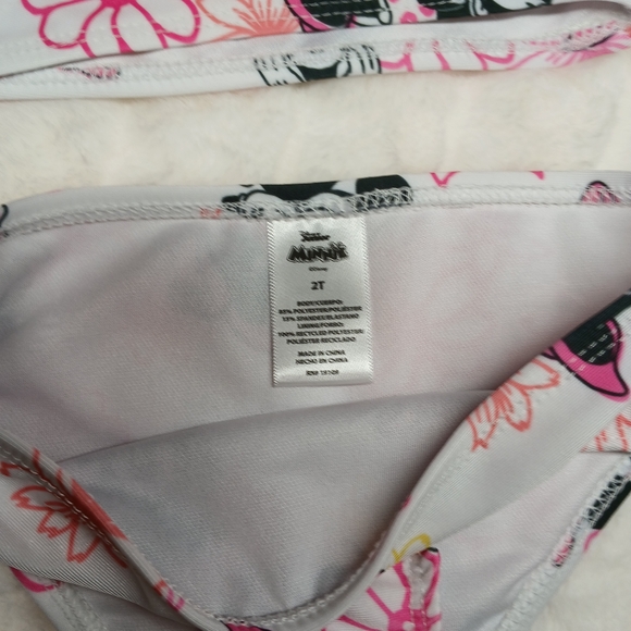 Disney Minnie Mouse 2-Piece Swimsuit | Toddler 2T | UPF 50+Description: - Picture 4 of 9